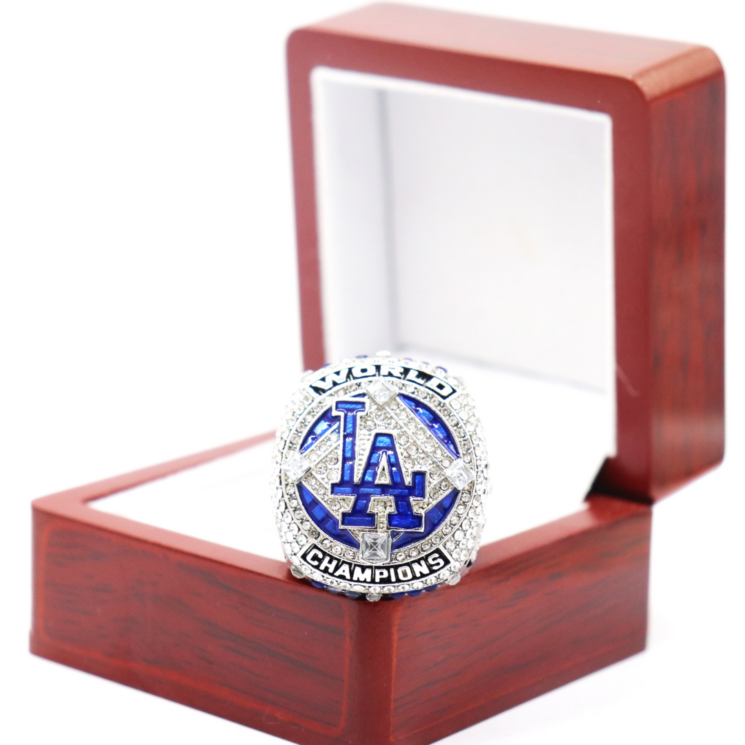 2020 Los Angeles Dodgers Championship Ring - MYRINGOS
